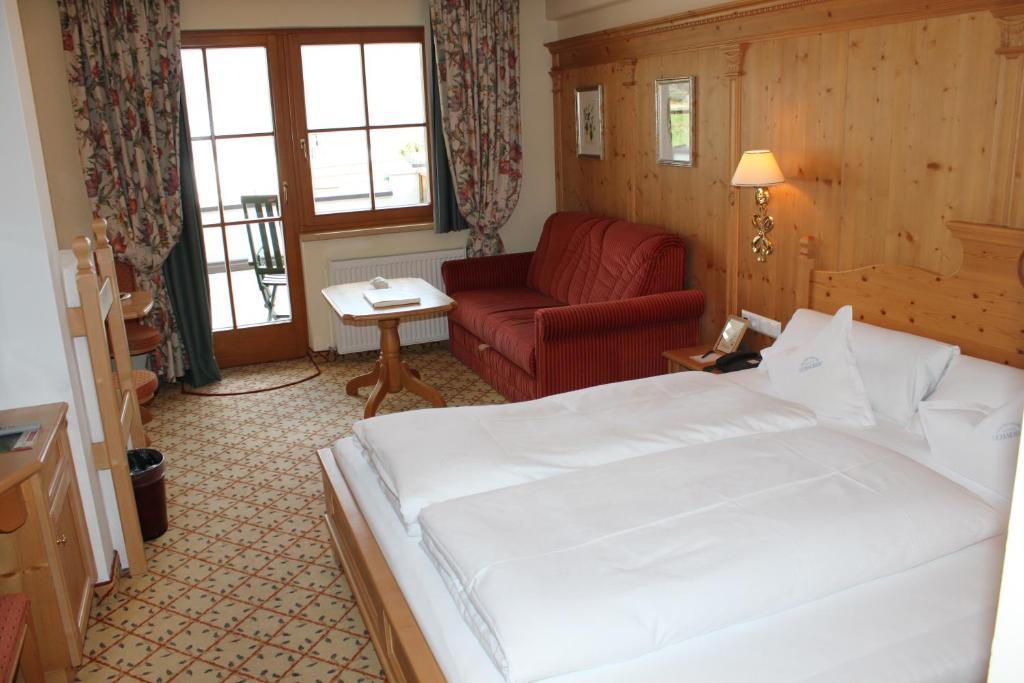 Wellnessresidenz Schalber Otel Serfaus Oda fotoğraf
