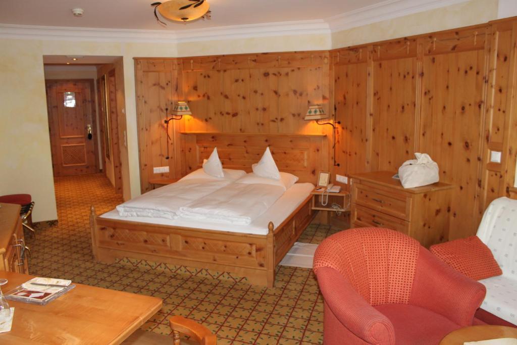 Wellnessresidenz Schalber Otel Serfaus Oda fotoğraf